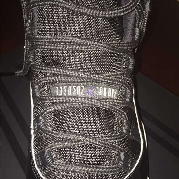 Air Jordan 11s retro space jams main image 8